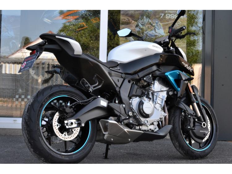  CFMoto 675 NK – Roadster sportif neuf, prêt pour l’action !!