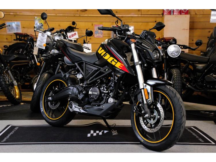 VOGE 125 R – Naked 125 A1 neuve disponible !