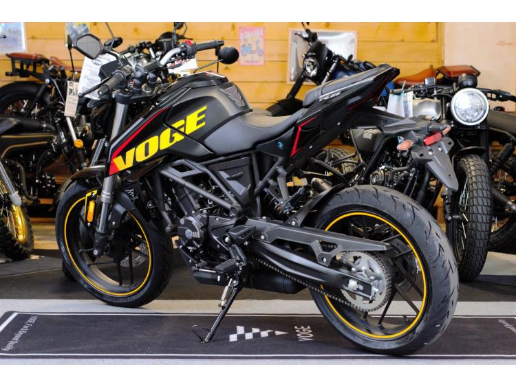VOGE 125 R – Naked 125 A1 neuve disponible !
