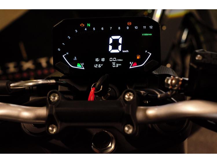 VOGE 125 R – Naked 125 A1 neuve disponible !