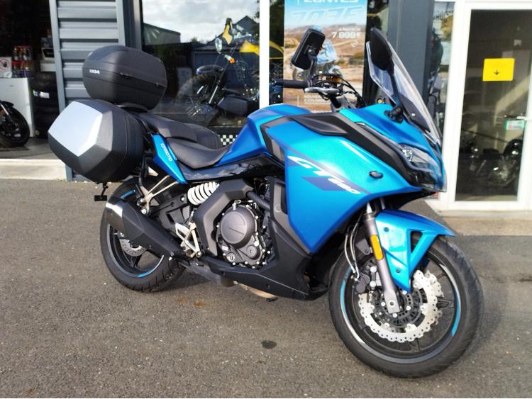 CFMoto GT 650 -- 2020 -- 5800 Kms